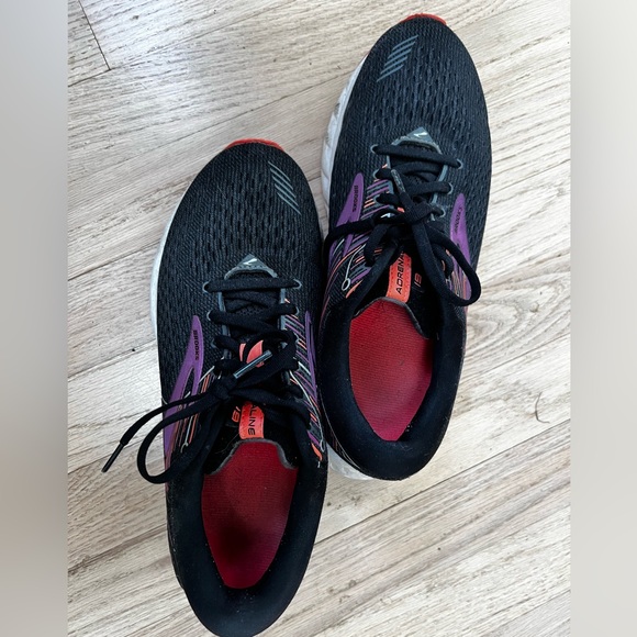 Brooks Adrenaline 19 GTS Womens Size 9 Running Shoes - Picture 9 of 12